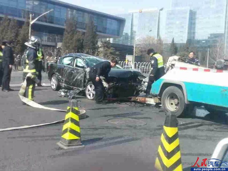 ��������ͼ��ݸ����������� ײ�ϻ���������Ŀȫ�ǡ�3��