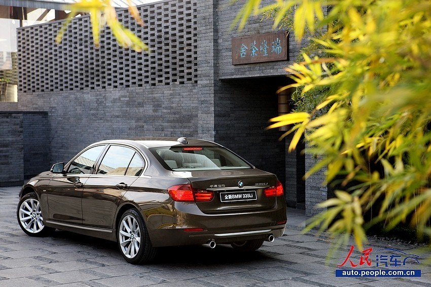 ʱк͸Ե쵼ߣȫBMW 335Li װ21