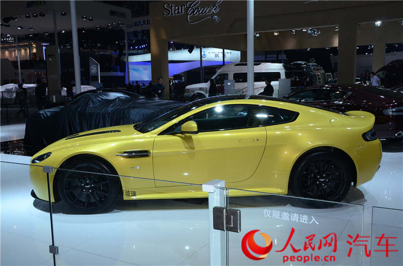 2014չֱ˹ Vantage N4305