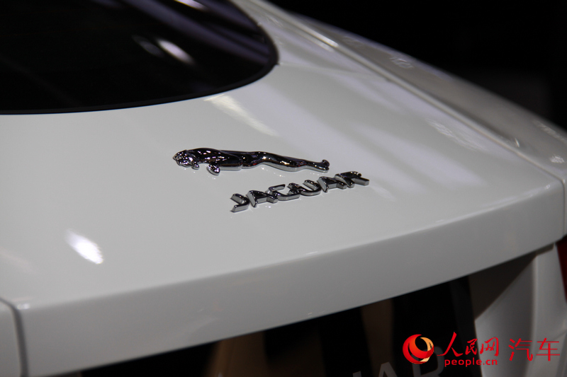 ݱF-TYPE COUPE˫Ӳܳ 2014չֱ15