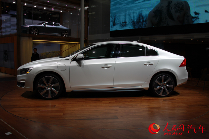 ֶS60L춯 2014չֱ5