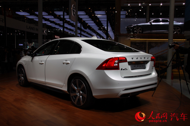 ֶS60L춯 2014չֱ6