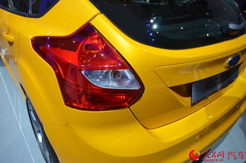 2014չֱ ˹ST7
