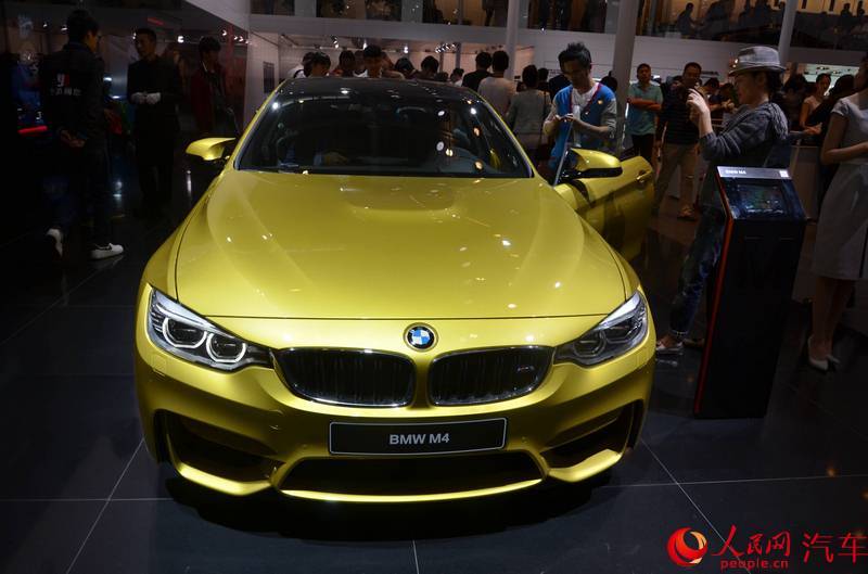 ׷ ȫBMW M4˫Žܳ౱չ4