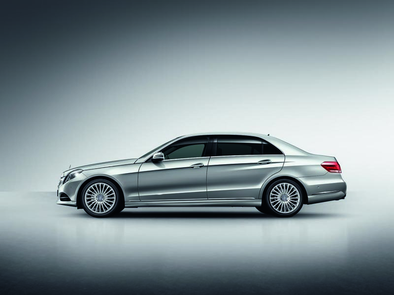 E260L Exclusive Sedan