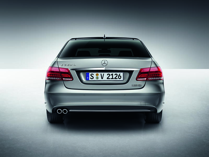 E260L Exclusive Sedan