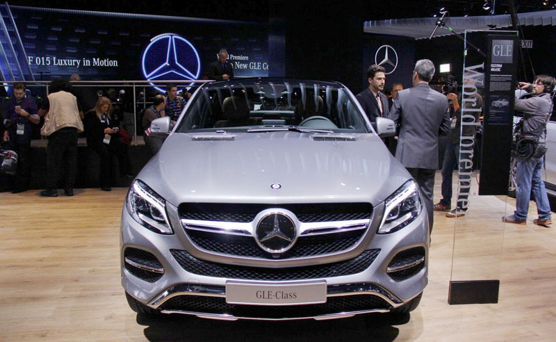 GLE Coupe ȫ׷GLE CoupeƼλľֱX6ϤGLE CoupeֿMķڴϵͳ棬³ƥ䱼ȫµ9G-Tronic䡣