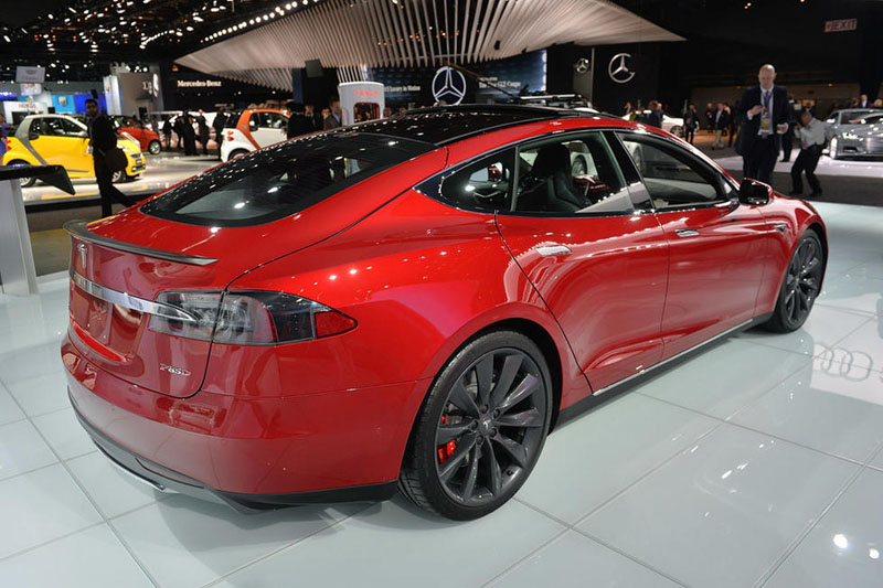 ˹Model S ΪйгƳ˹2015ʳչʽ䱸ȫεModel S綯˴ηModel SڲйΪĺΪйгơ