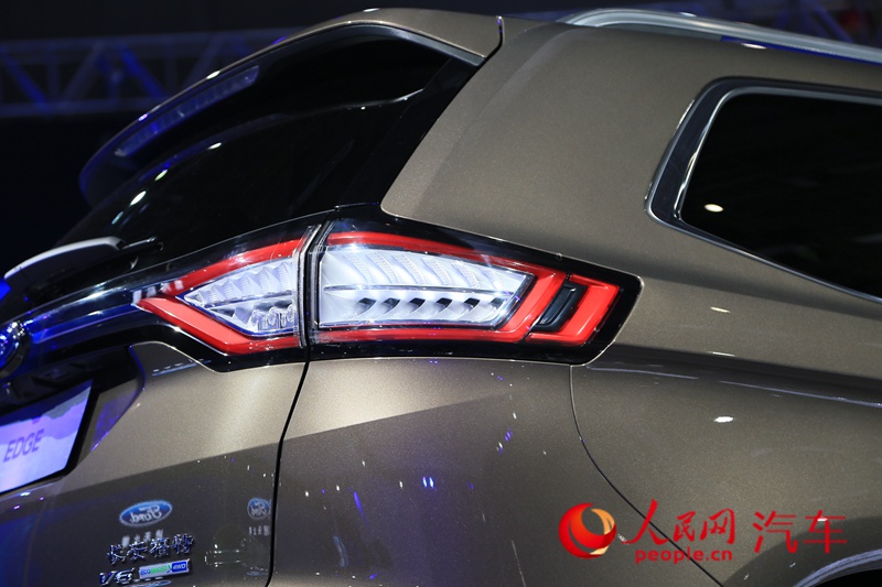 ������ֱ��2015�Ϻ���չ����������硾6��