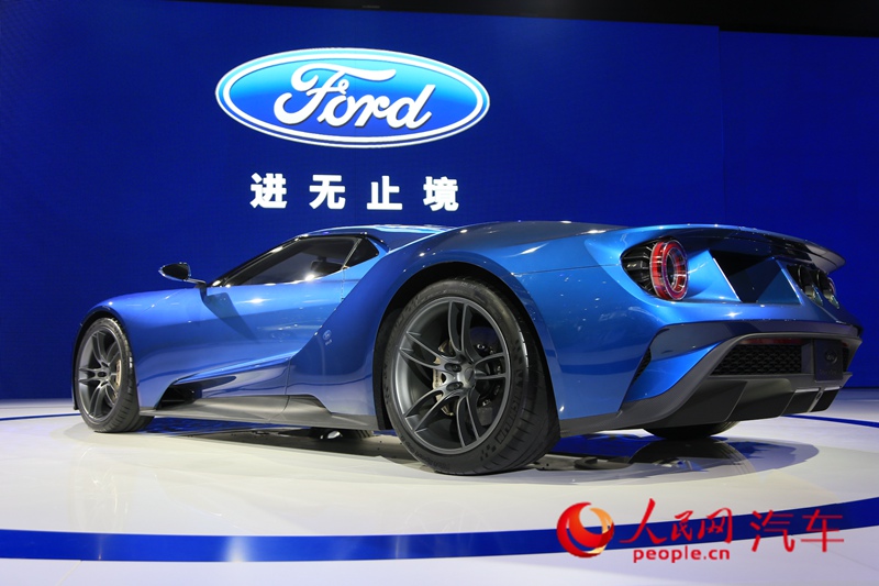 ������ֱ��2015�Ϻ���չ��������GT��8��