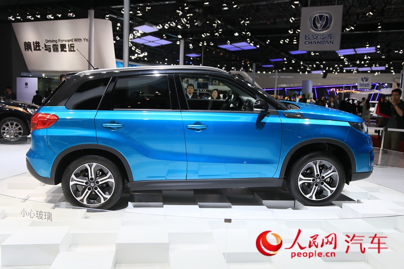 ������ֱ��2015�Ϻ���չ������ľvitara��8��