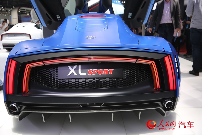 ֱ2015ϺչXL Sport6