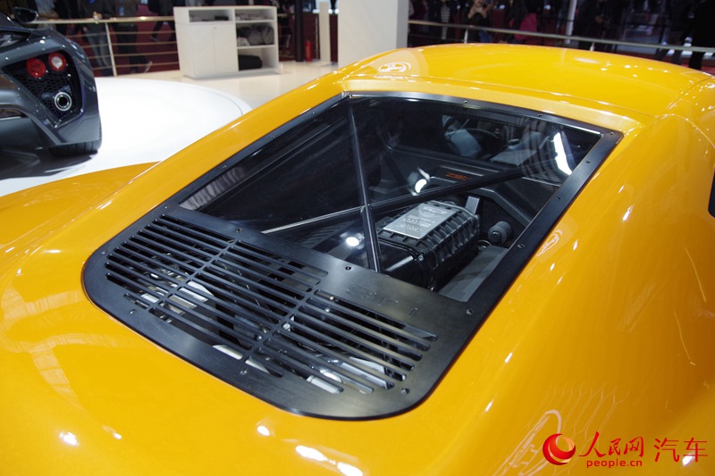 ������ֱ��2015�Ϻ���չ����ZENVO ST1��17��