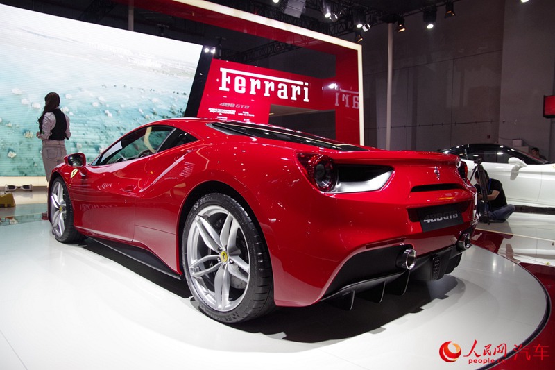 ֱ2015Ϻչ488 GTB16