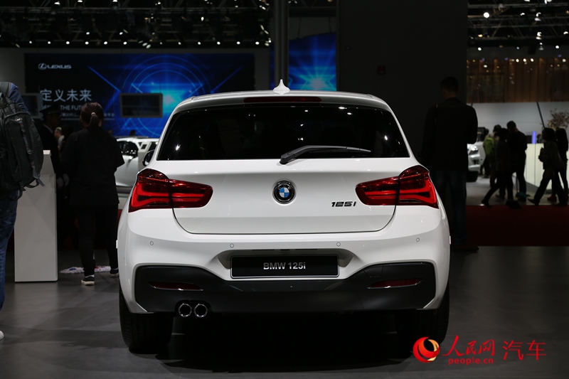 ֱ2015ϺչBMW 125i4