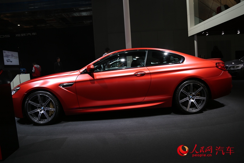 ������ֱ��2015�Ϻ���չ����BMW M6��3��