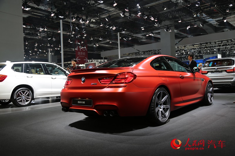 ������ֱ��2015�Ϻ���չ����BMW M6��4��