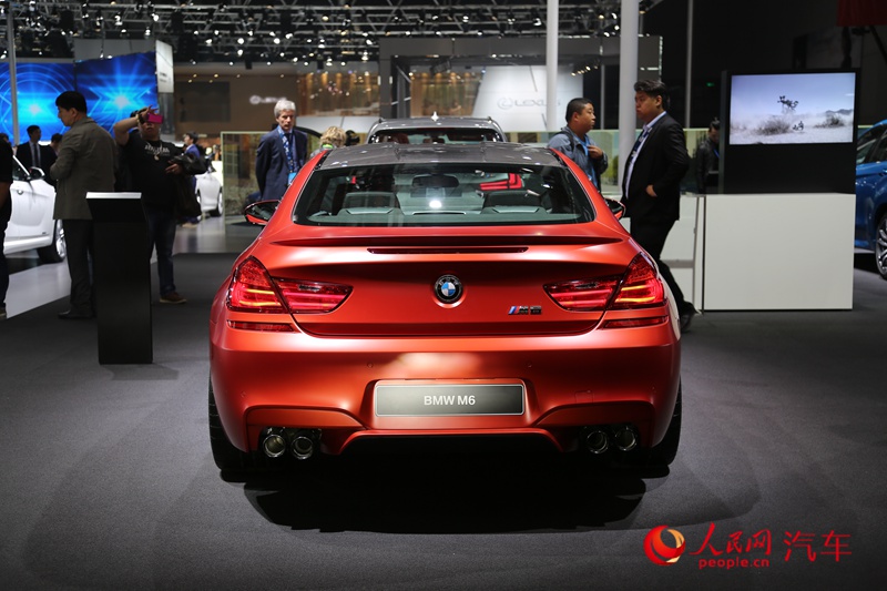 ������ֱ��2015�Ϻ���չ����BMW M6��5��