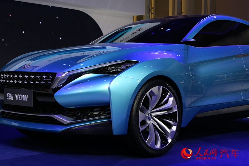������ֱ��2015�Ϻ���չ��������vow��9��