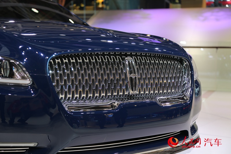������ֱ��2015�Ϻ���չ�����ֿ�Continental�����8��