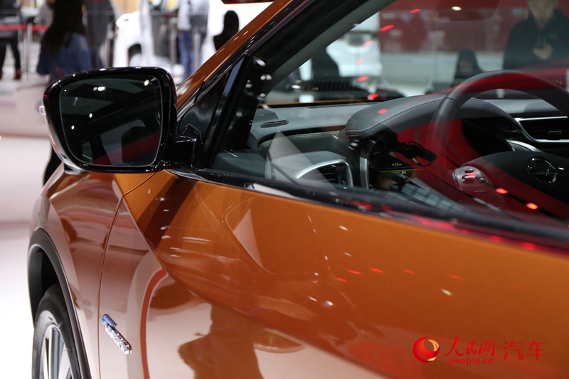 ������ֱ��2015�Ϻ���չ�����ղ���¥����3��