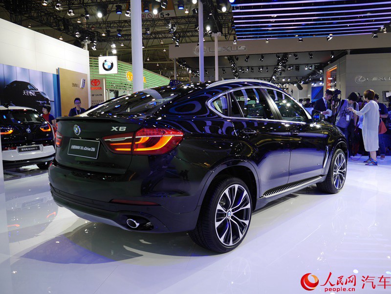 ֱ2015ɶչX6 xDrive28i11