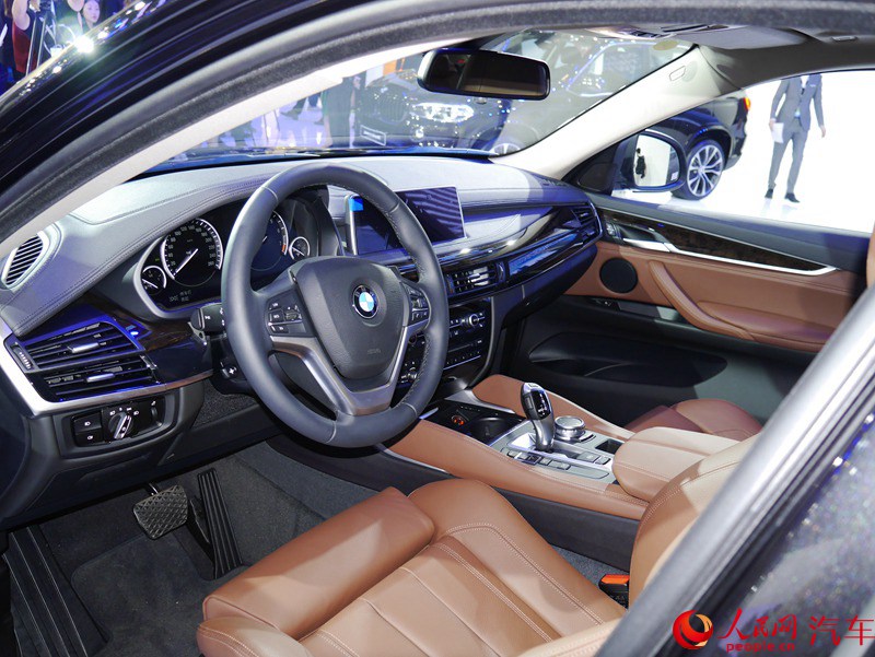 ֱ2015ɶչX6 xDrive28i5