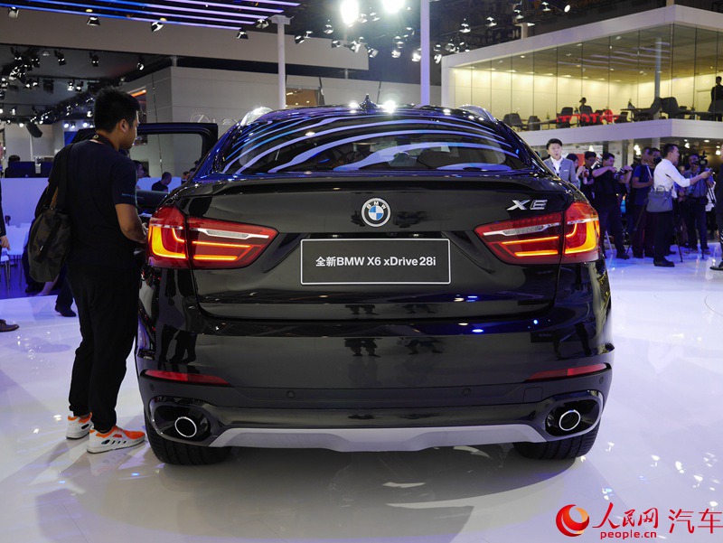 ������ֱ��2015�ɶ���չ��������X6 xDrive28i��17��