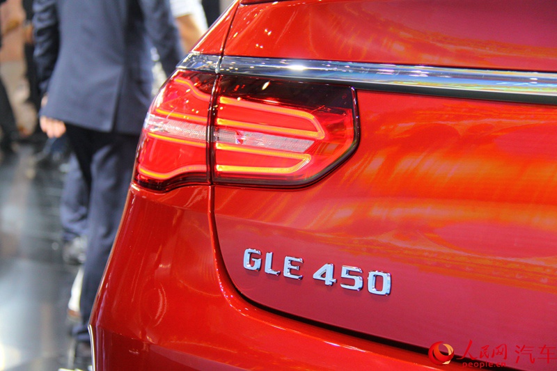 ֱ2015ɶչGLE COUPE6