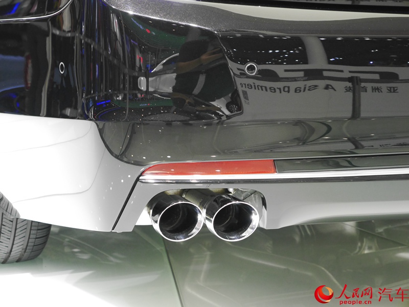 ֱ2015ɶչCT6 40T11