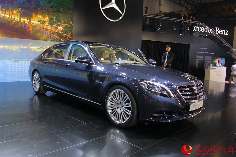 ������ֱ��2015�ɶ���չ�������ͺ�S 500 4MATIC��13��