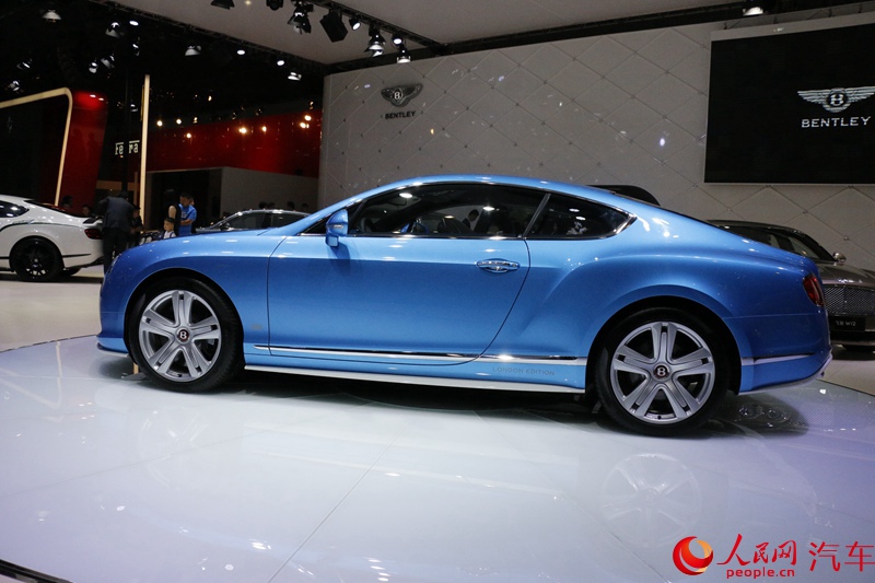 ֱ2015ɶչŷ½GT V8׶桾5