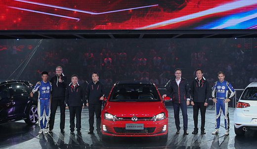 G������  һ��-����ȫ�¸߶���GTI������2015��11��4�գ�����40��Ʒ�ƾ��䡢����ȫ��������һ��-����ȫ�¸߶���GTI�ڹ��������У��ۼ�239,900Ԫ��ȫ�¸߶���GTI�ĵ������ٴ�����GTI��˿�����飬��ͬ����һ���µĴ��档