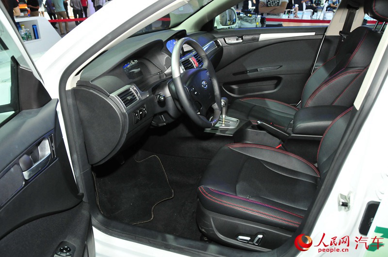 ������ֱ��2015���ݳ�չ ·ʢE70��8��