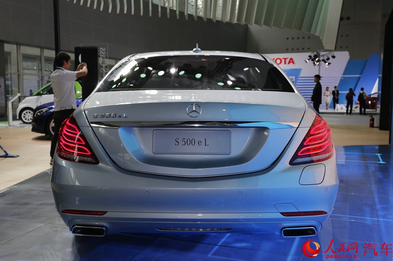 ֱ2015ݳչ ÷˹-S 500 eL4