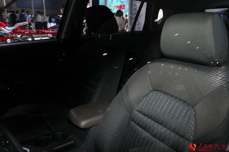������ֱ��2015���ݳ�չ GS4 EV��14��