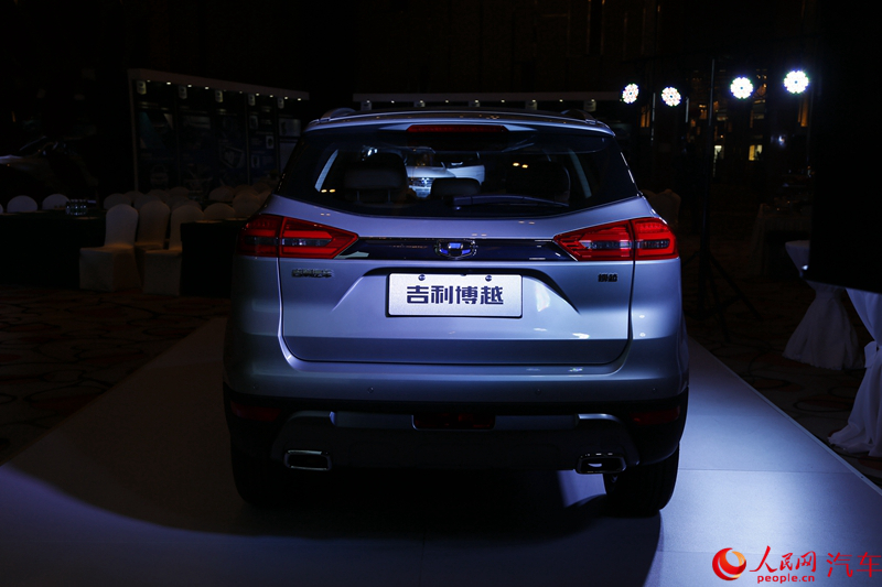 SUV ʵļԽSUV7