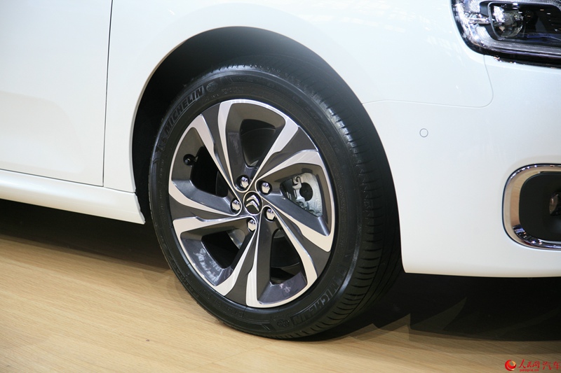 ֱ2016չ ѩȫC6ȫ׷3