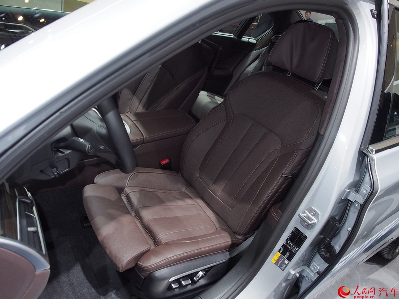 ������ֱ��2016�ɶ���չ ����7ϵ���ʽ��϶����桾16��