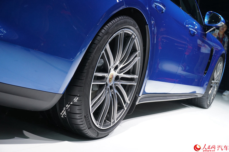 ������2016���ݳ�չ�ֳ�ֱ��������ʱ��ȫ��Panamera������6��