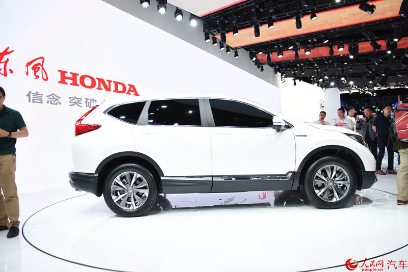 ������ֱ��2017�Ϻ����ʳ�չ�����籾��ȫ��һ��CR-V������5��