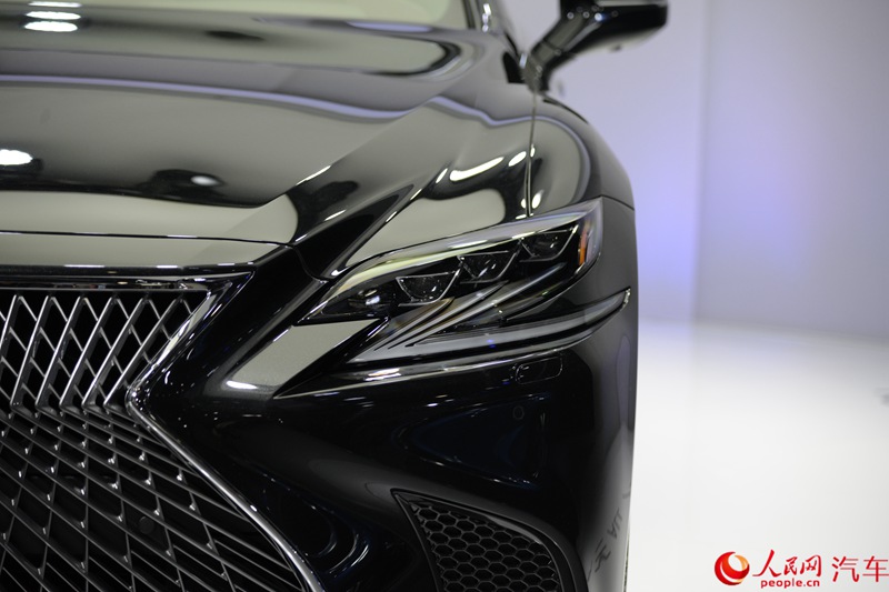 ֱ2017Ϻչȫ׿˹LS500h׷2