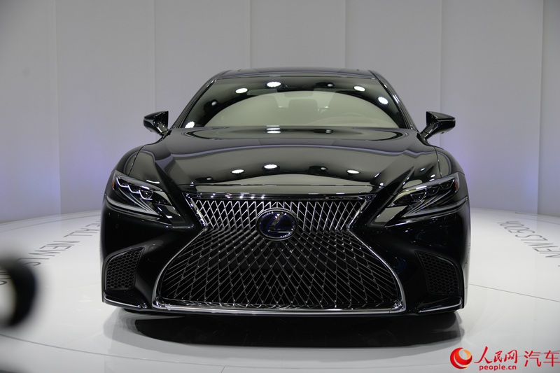 ֱ2017Ϻչȫ׿˹LS500h׷