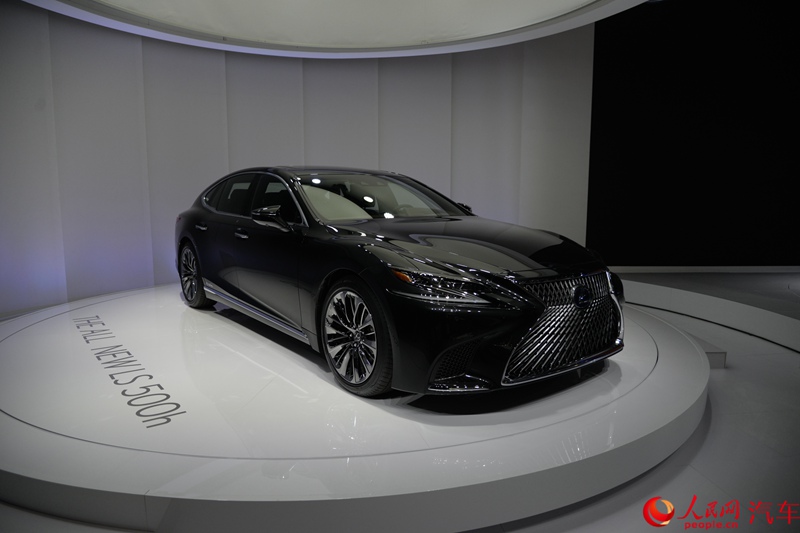 ֱ2017Ϻչȫ׿˹LS500h׷5