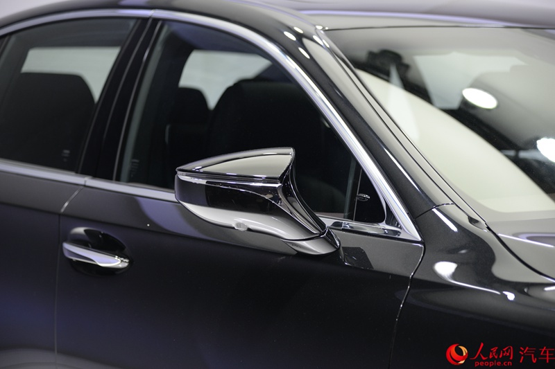 ֱ2017Ϻչȫ׿˹LS500h׷6