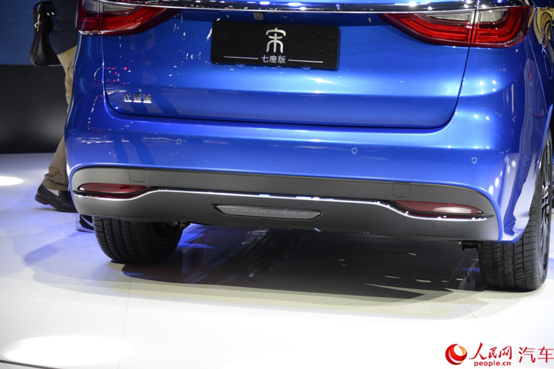 ������ֱ��2017�Ϻ����ʳ�չ�����ǵ���7�����׷���14��