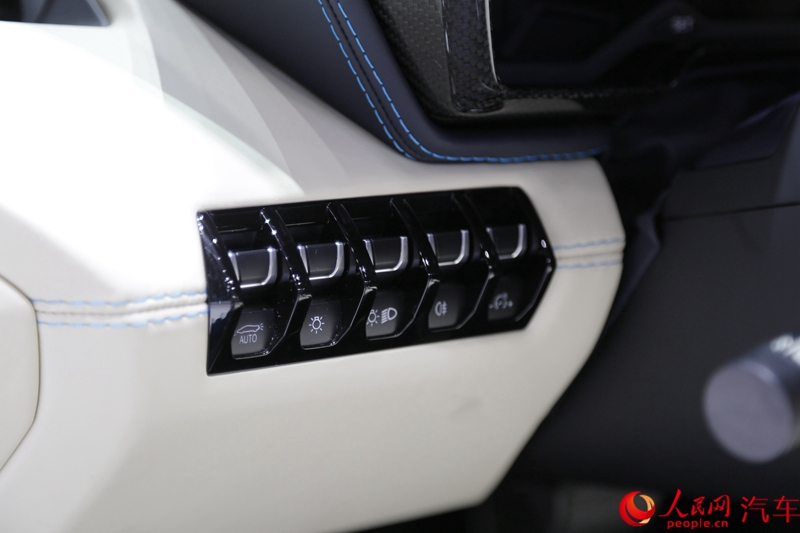 ֱ2017ݳչAventador SС11