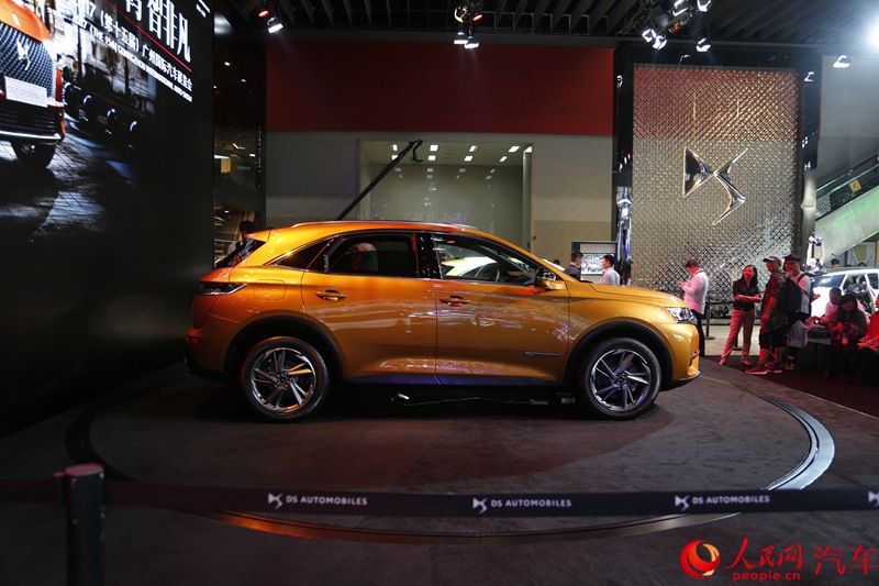 ֱ2017ݳչ DS 7 CROSSBACK೵չ5