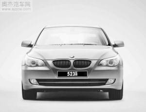 新宝马523Li两车型上市
