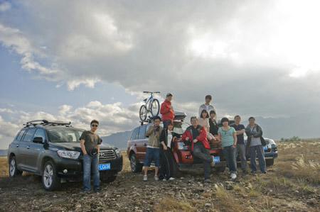 旅游卫视《超级马力》携众明星自驾游宁夏